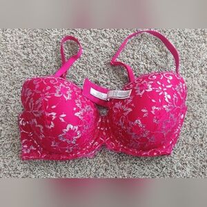 Victoria's Secret lace pink 34DD 34E bra